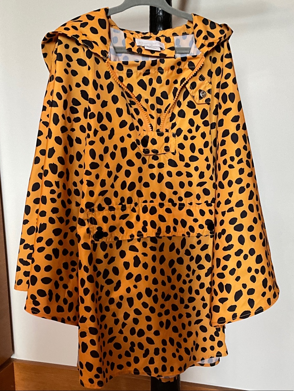 Stella Mcartney kids Orange and Black Leopard Print poncho